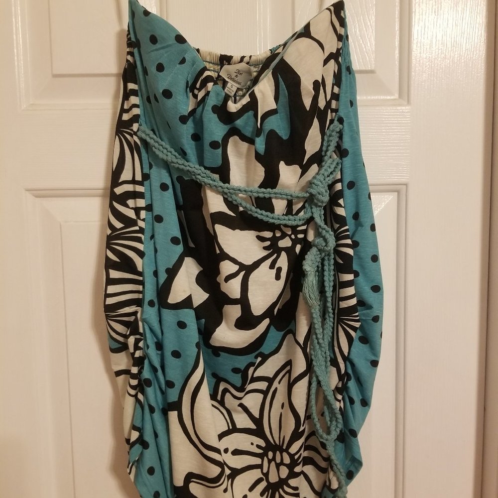 Really cute summer dress!